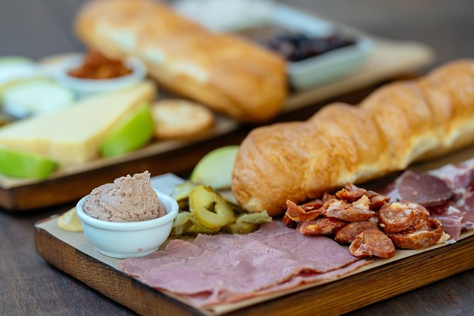 Sydney Private Food Walking Tour With Locals: The 10 Tastings - Ten tastings, with Australian classics and international bites