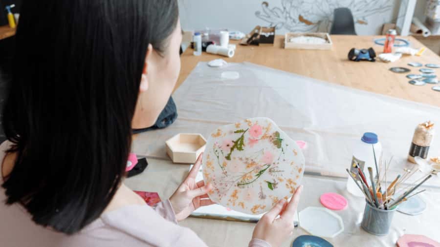 Sydney: Resin Art Classes - Cheeseboards & Coasters - The drying time changes the experience