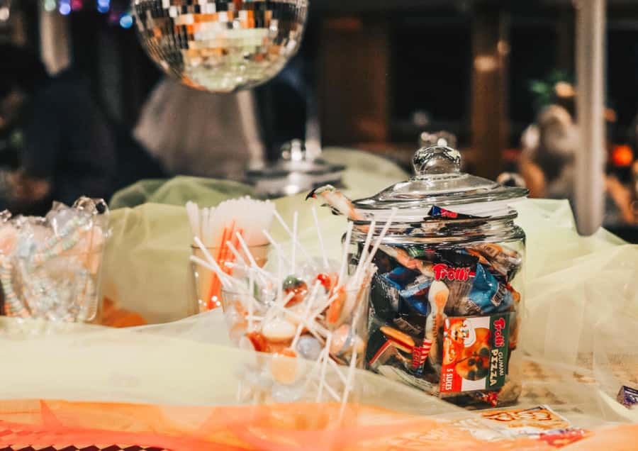 Sydney: Retro Party Cruise in Sydney Harbour with Snacks - Booking, cancellation, and timing