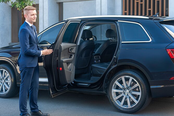 Sydney's Best Airport Arrival Transfers - Airport to CBD - What happens after you collect your bags