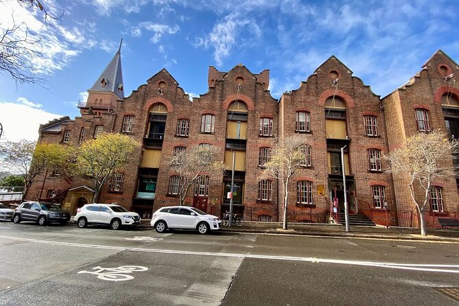 Sydney’s Iconic Sights: A Self-Guided Audio Tour - How the GPS audio format works