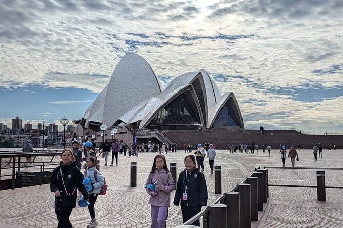 Sydney Secrets and Bondi Beach 4 HOUR AFTERNOON PRIVATE TOUR - What the $294.07 price buys you