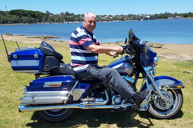 Sydney sights tour 1 Hour - Safety gear, age rules, and the motorcycle limit