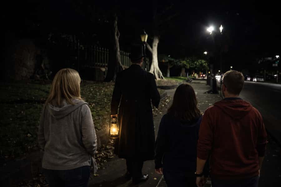 Sydney: Spirits of the Rock and Dark Past Walking Tour - Mass burial pits and the lost souls of Sydney