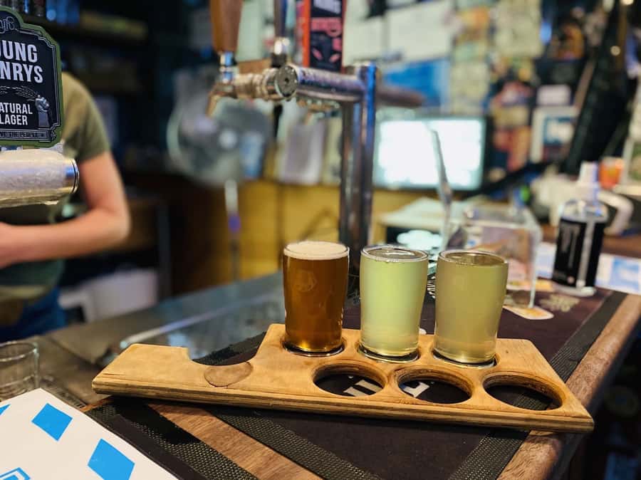 Sydney: Street Art and Multicultural Food Walking Tour - Four food samples turn King Street into a tasting menu
