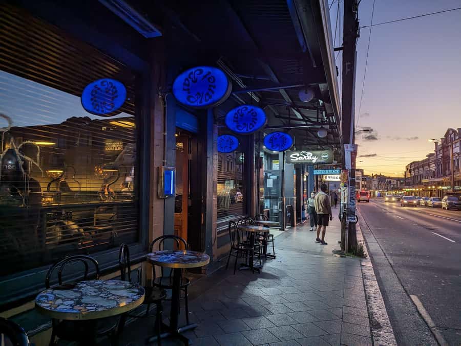 Sydney: Street Art & Small Bar Tour with Complimentary Drink - Explore Redfern and Chippendale on Saturday