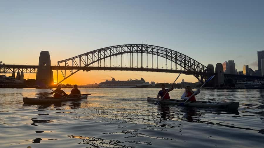 Sydney Sunrise Private Kayak – Opera House & Harbour Bridge - Photo stops and the guide’s personal touch