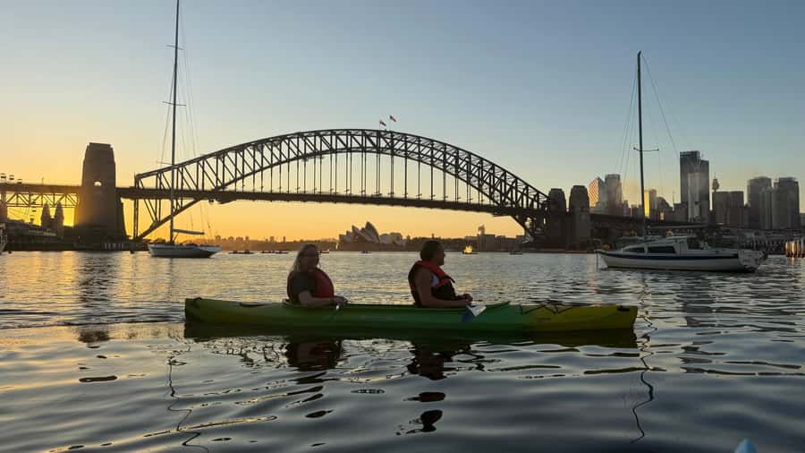 Sydney Sunrise Private Kayak – Opera House & Harbour Bridge - What the $101 price means