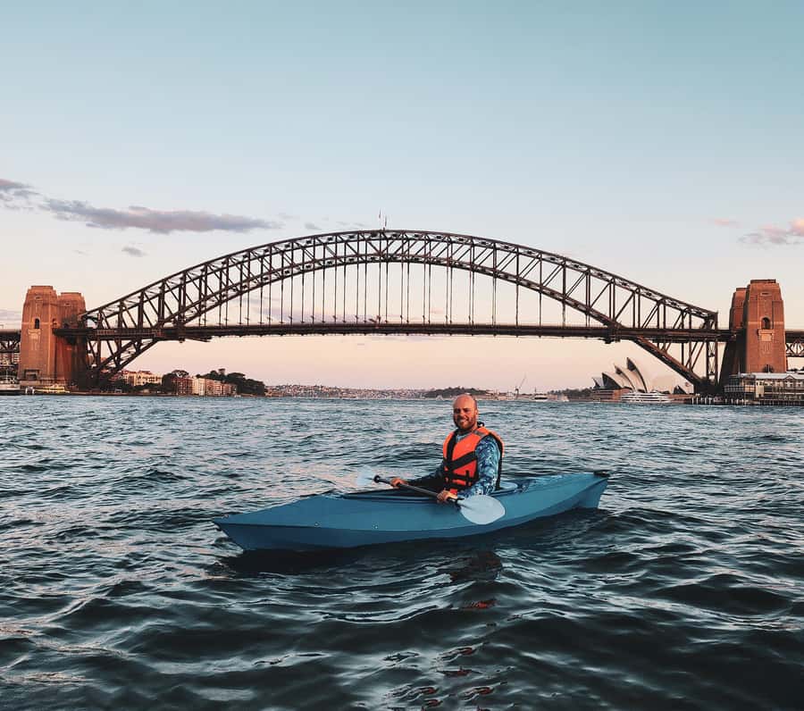 Sydney: Sunset Kayak - Opera & Harbour Bridge Tour (5p. max) - The Opera House at sunset is the payoff