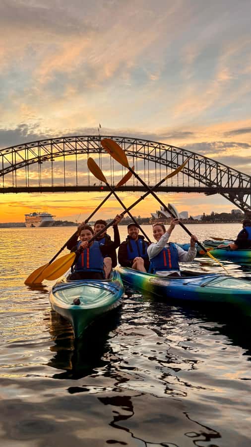 Sydney: Sunset Kayak Tour with Opera House Views - Returning through Sydney twilight