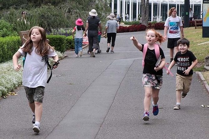 Sydney - The Mad Botanist Scavenger Hunt For Kids & Families. - A Mad Botanist story in the Royal Botanic Garden