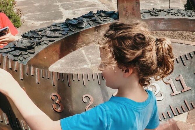 Sydney - The Mad Botanist Scavenger Hunt For Kids & Families. - The South Pacific drum and other discoveries