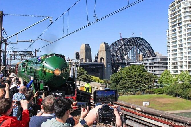 Sydney The Rocks Guided Walking Tour - Harbour views that put the history in place