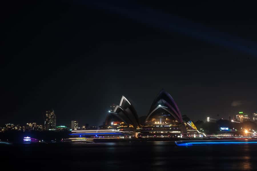 Sydney: Vivid Festival of Light Harbor Cruise with Dinner - The atmosphere onboard
