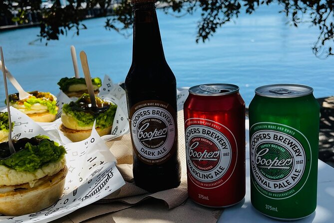 Taste of Sydney Tour (mini coach) - Woolloomooloo: Tiger Pie and Coopers beer