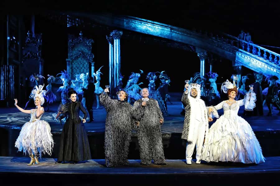 The Phantom of the Opera on Sydney Harbour Tickets - A Phantom with Sydney as its backdrop