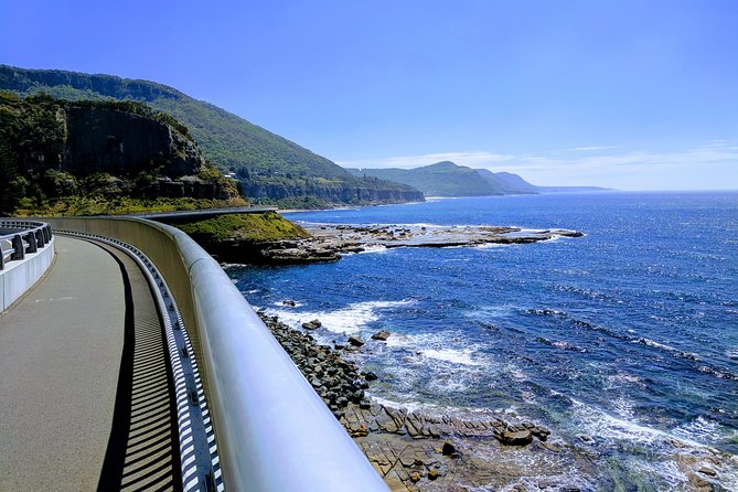 Wildlife, Waterfalls and Wine Day Tour from Sydney - Boutique wine tasting to finish the day