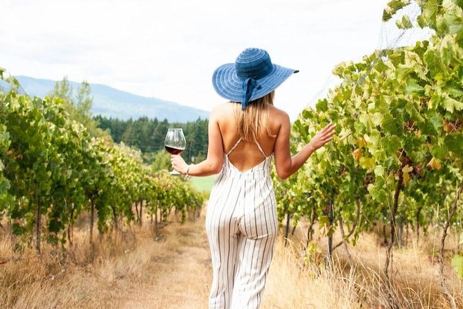 Wine Tours Sydney - Southern Highlands Day Escape, Full Day Wine Tasting Tour - Lunch at Eling Forest Winery